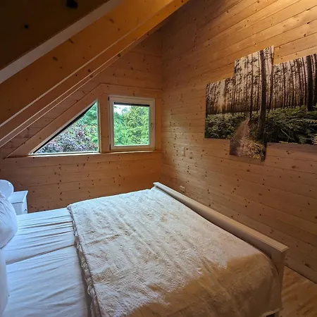 Borner Holzhaus アパート